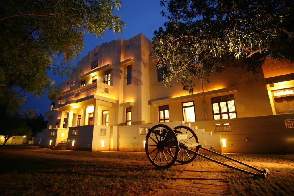 Kānādukāttān Visalam Chettinad Palace - A Cgh Earth Experience מראה חיצוני תמונה