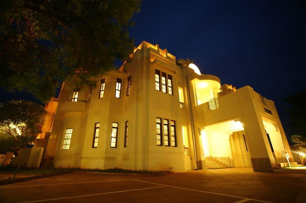 Kānādukāttān Visalam Chettinad Palace - A Cgh Earth Experience מראה חיצוני תמונה
