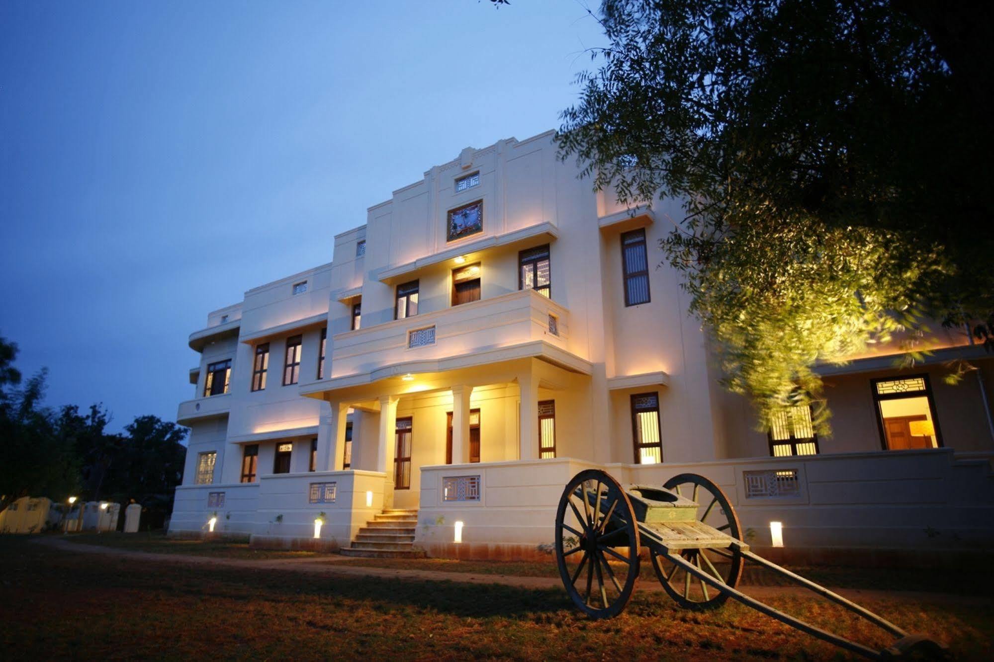 Kānādukāttān Visalam Chettinad Palace - A Cgh Earth Experience מראה חיצוני תמונה