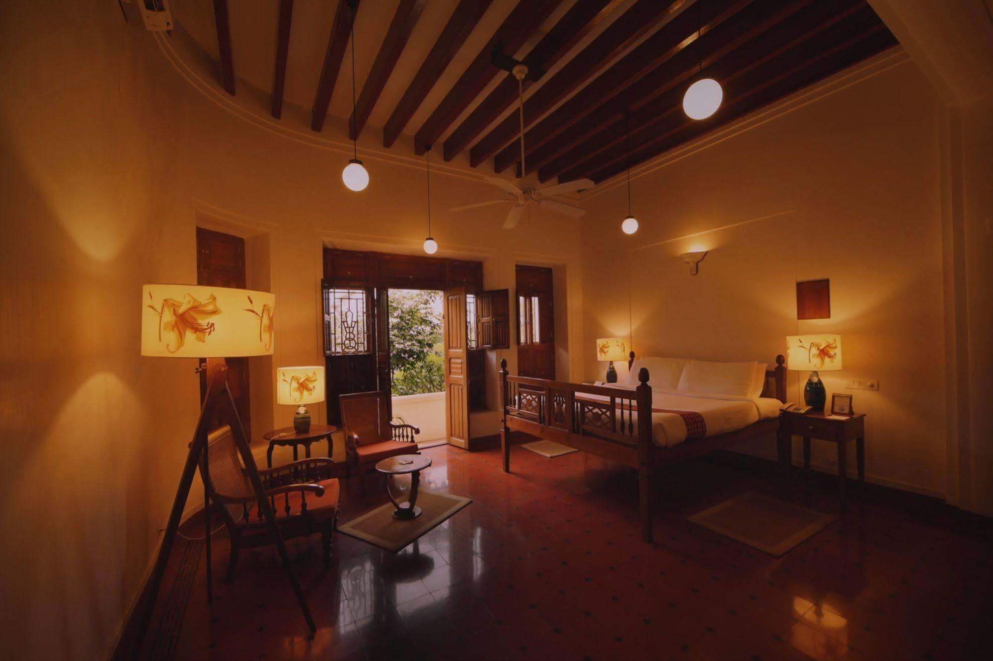 Kānādukāttān Visalam Chettinad Palace - A Cgh Earth Experience מראה חיצוני תמונה