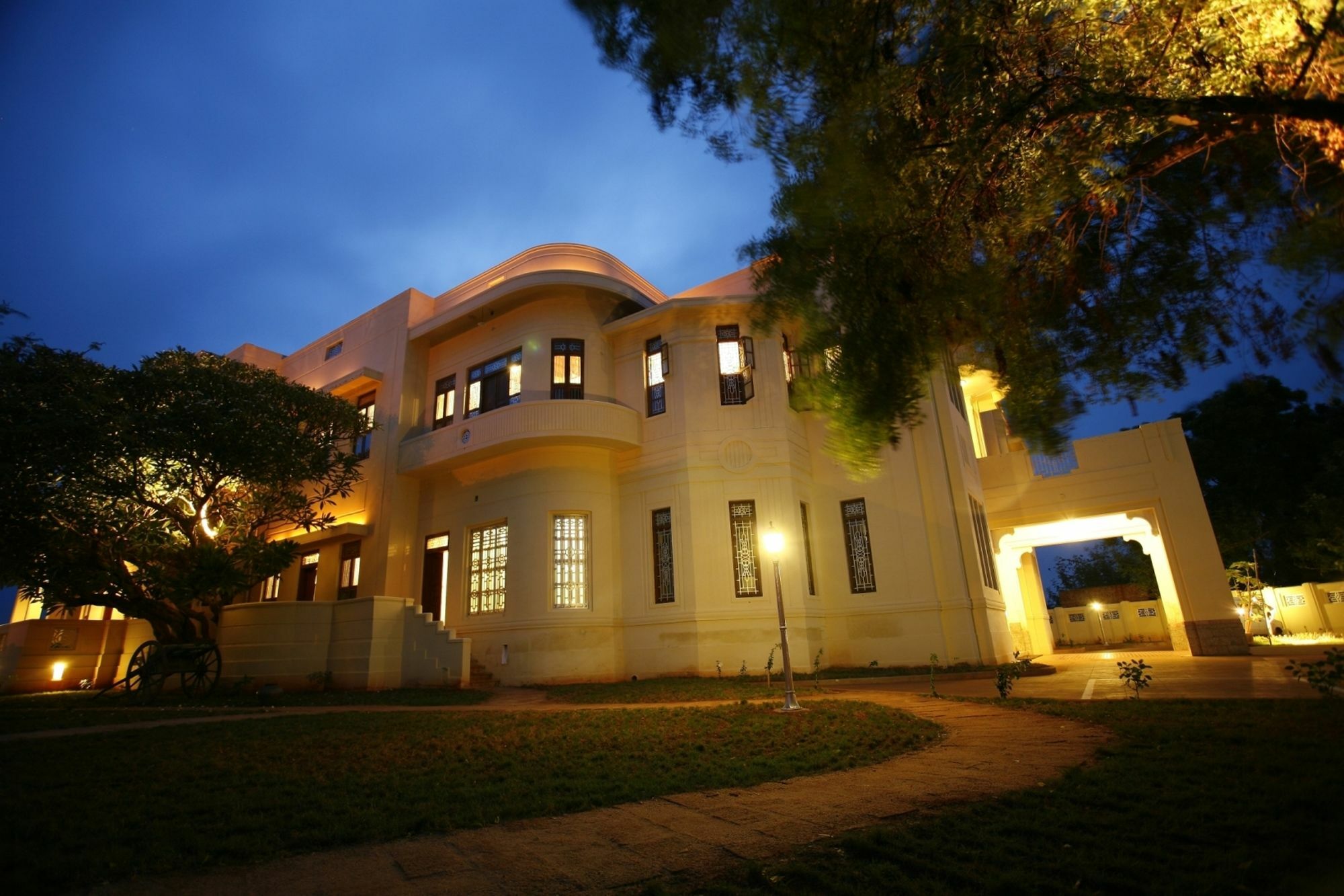 Kānādukāttān Visalam Chettinad Palace - A Cgh Earth Experience מראה חיצוני תמונה